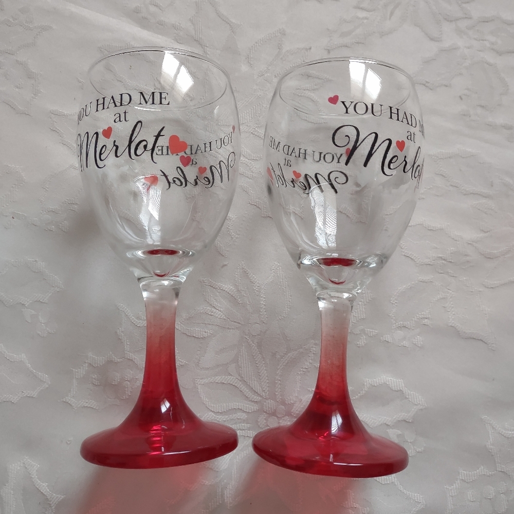 2 Red Hearts Stem Wine Glasses with Fun Quote Cristar